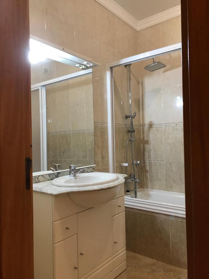 Lagos Royal Rooms And Suites Luaran gambar